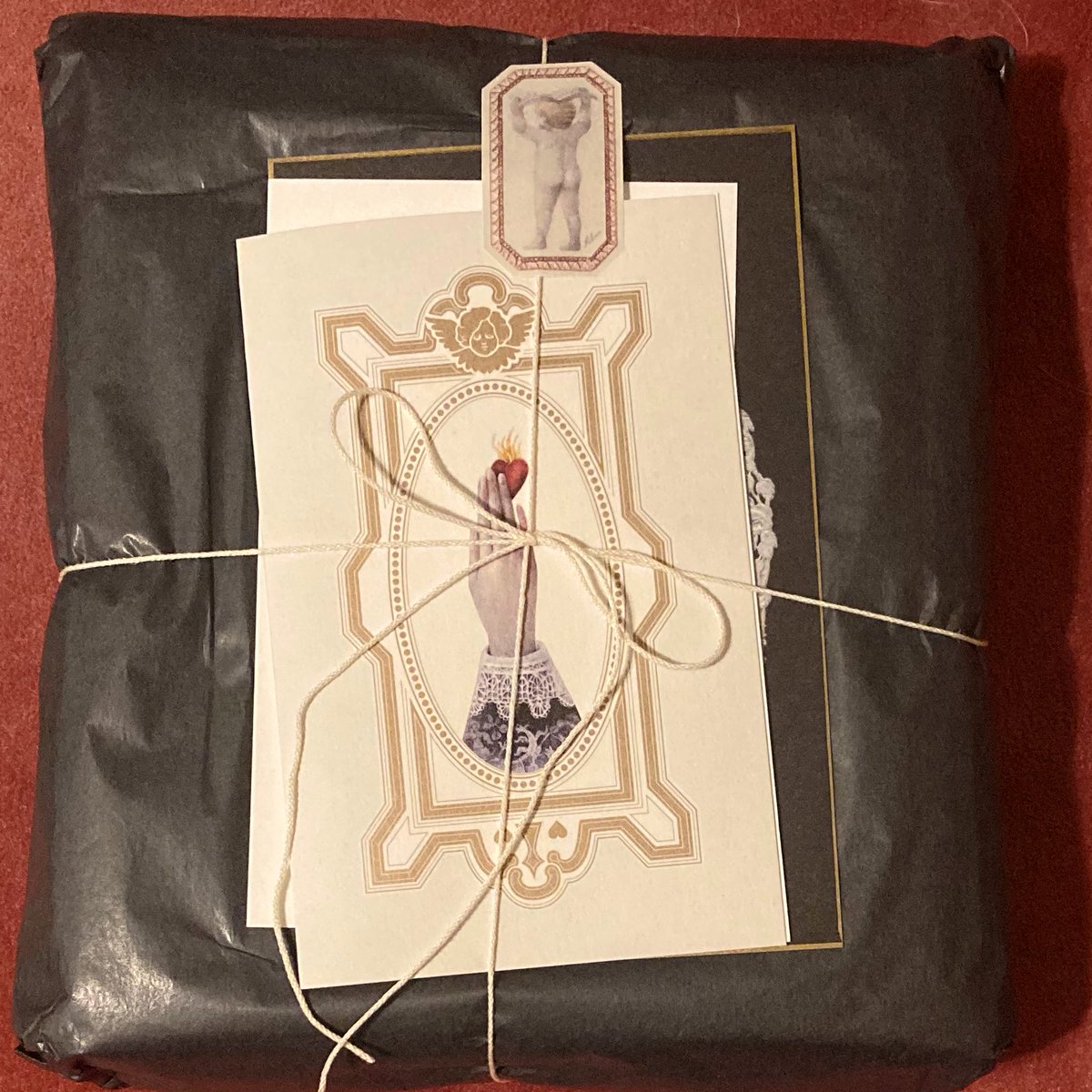 日香里さんの作品「My letter」を作業部屋に飾りました✨