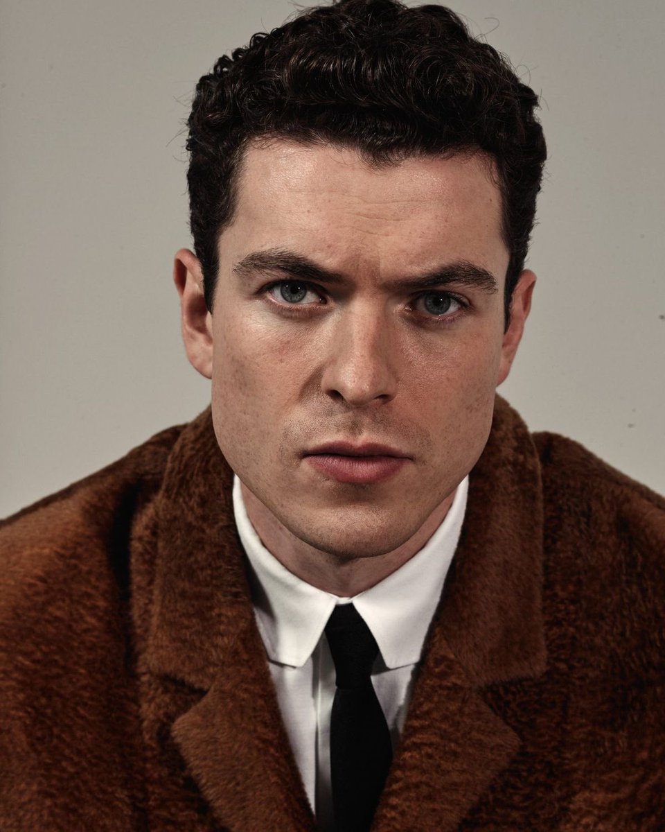 DCdaily's tweet image. Can we all agree this is the worst fancast of all time?