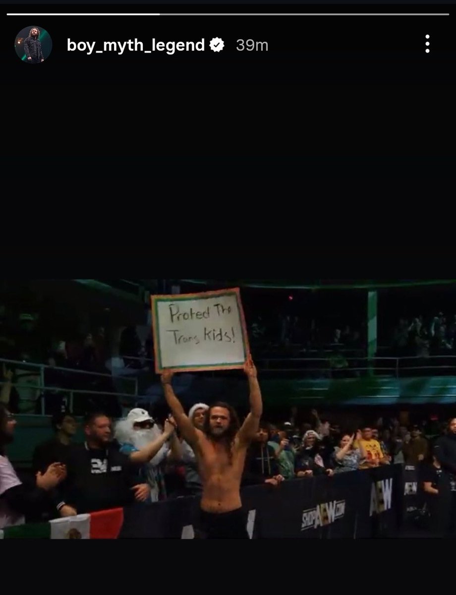 Puto_Takagi's tweet image. Now imagine if he started saying "hey this transphobe is cool actually", doing propaganda shows for a country whose govt. criminalizes being trans, &amp;amp; working for a company that is basically part of one of the most anti trans presidential admins. ever. 

Shit would be sick right?