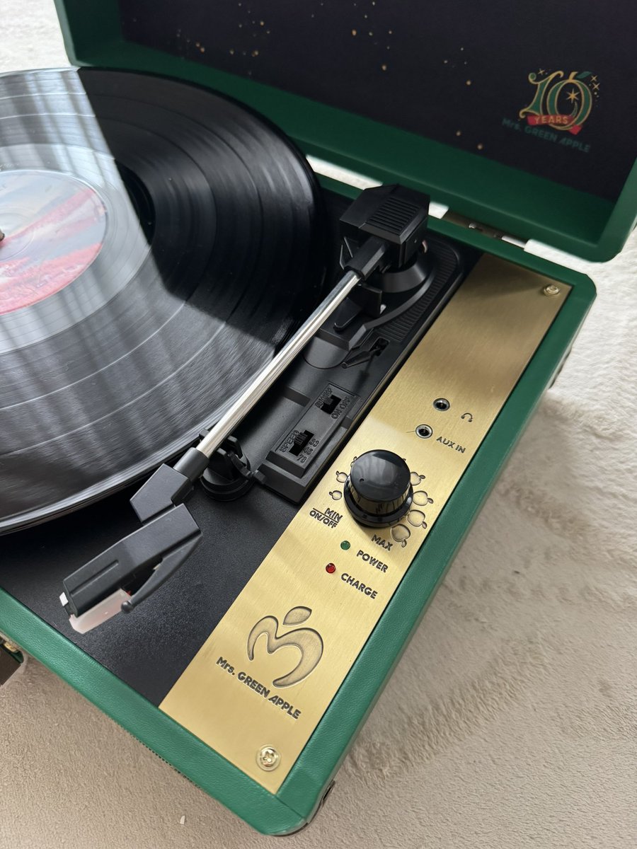 悲報 Mrs.GREENAPPLE レコードプレーヤー 購入時からおかしかったけど