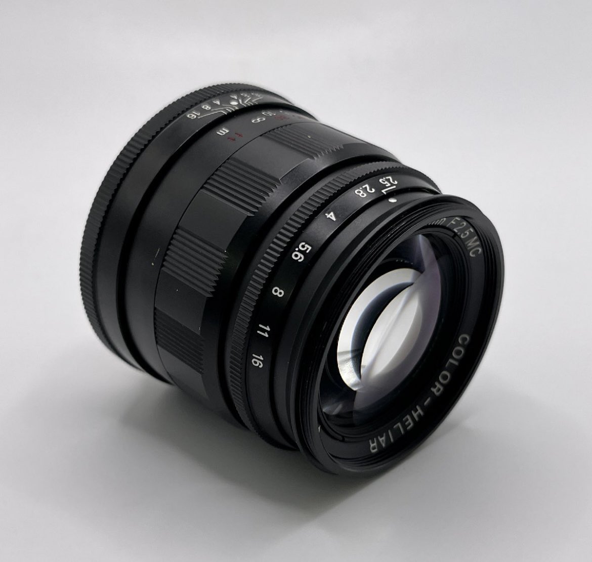 商品紹介🍀 『VOIGTLANDER COLOR-HELIAR 75mm F2.5 MC BLACK