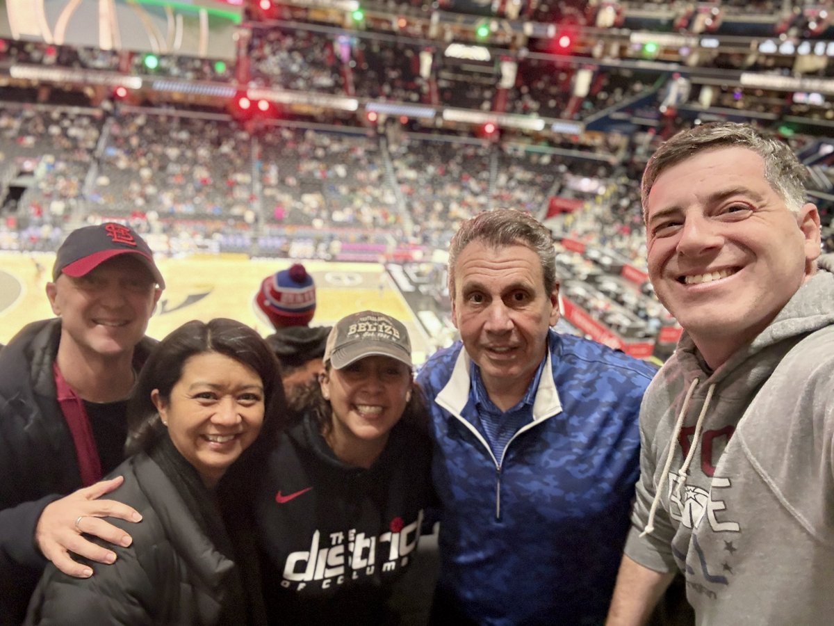 Carolyn Leary Bobb tweet media