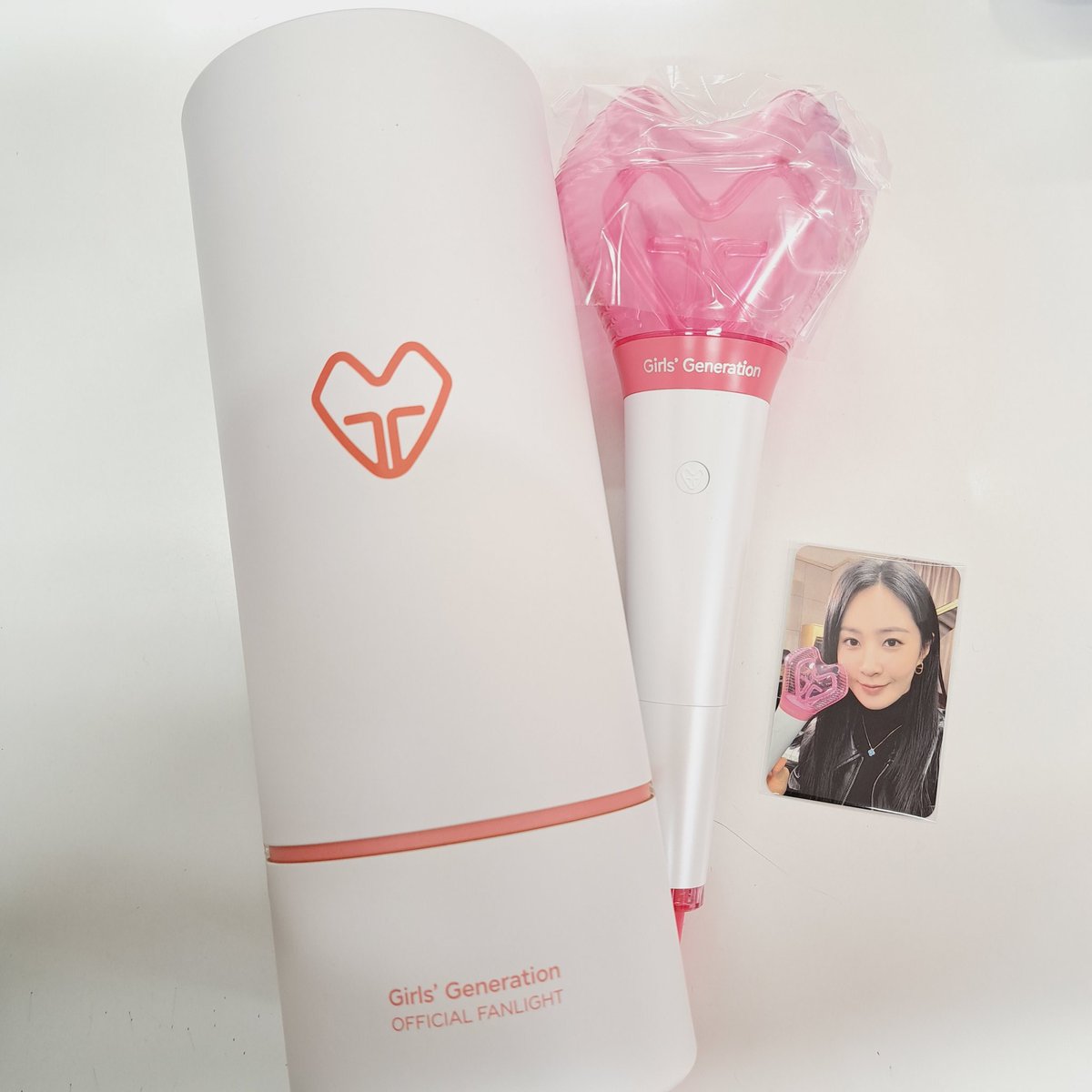 少女時代 公式 ペンライト 新品 未使用 トレカ 💗SNSD💗 ペンライトが再入荷しました！ 特典トレカ(ランダム付き) #新