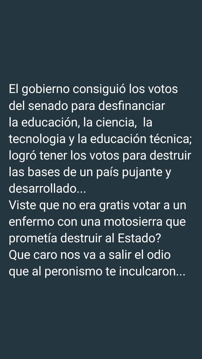 Uno por WhatsApp anda diciendo...