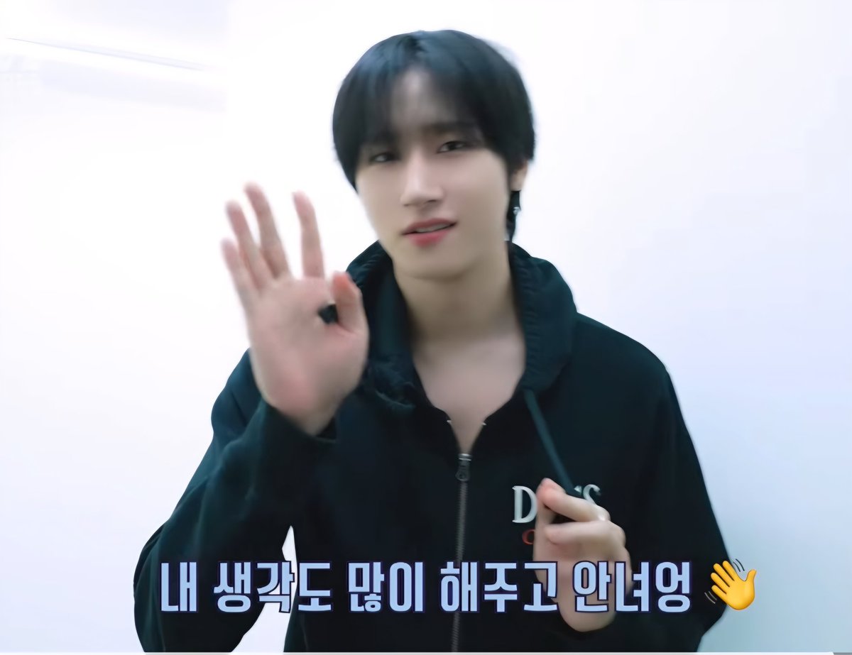 cooltopaz96's tweet photo. 시그비하인드
-오늘도 '못 보낸다'와 '잘 다녀와' 사이에서 살고 있음
#IM창균
#아이엠 #임창균 #IM
#몬스타엑스 #MONSTAX #MONST https://t.co/uAGBH6GRQp