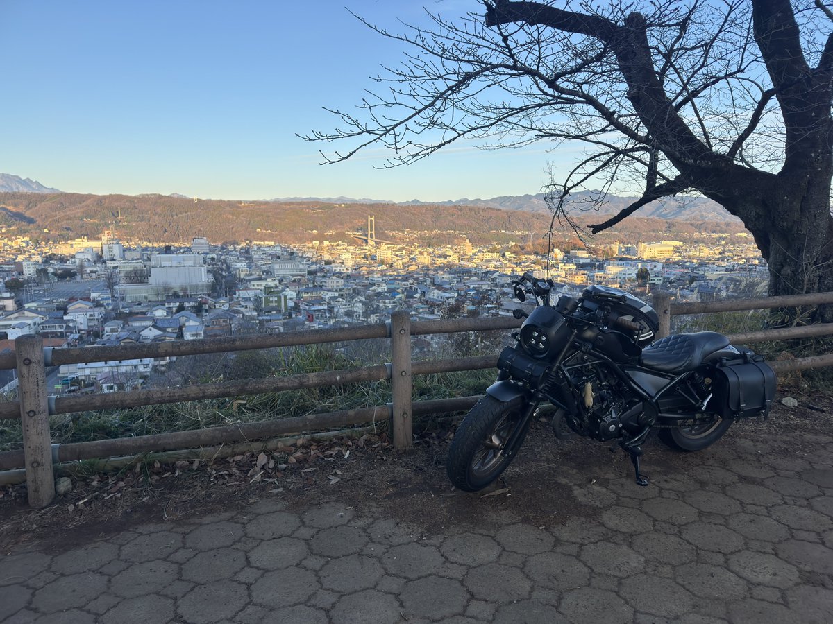 minihel250's tweet photo. いつもの羊山公園 https://t.co/w0wehdUEcI