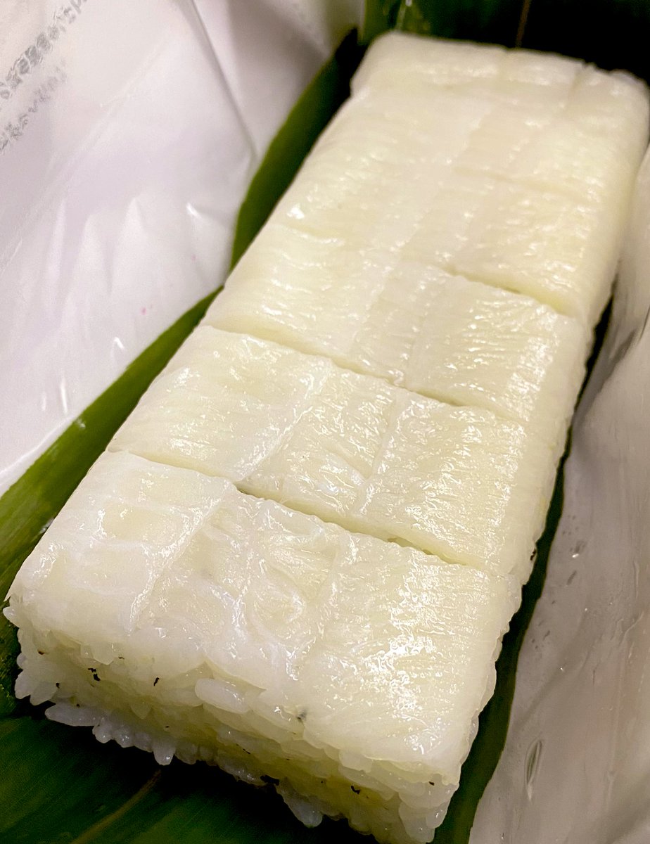 久々の駅弁ぱーちーじゃ〜っ

やはりえんがわ寿司…っ
うまみみみみみみみみみみみみみみみみみ 