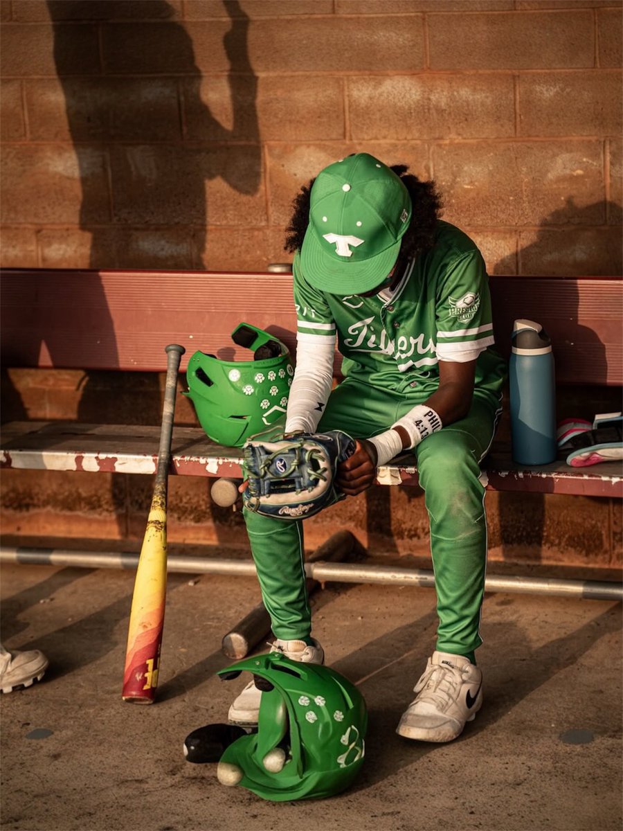 Certified_LB1's tweet image. Show lil brotha some love @landonbritt_8 
Next big time baseball player!