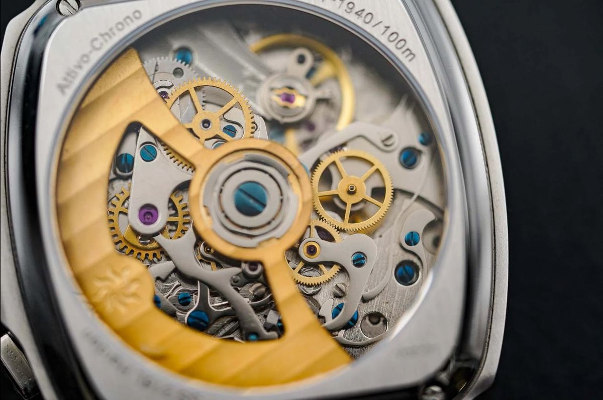 Vesuviate_Watch's tweet image. VESUVIATE Attivo-Chrono 👋😄

Some photos of Attivo-Chrono taken by @Alberts Kaminskis (Kaminsky Blog) some time ago that I haven’t shared before…
.
.
.
.
#squarewatch #chronograph #watchchrono #timepiece #watchoftheday #chronowatch #wristwatch #squarechrono #watchaddict