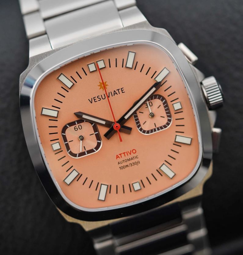 Vesuviate_Watch's tweet image. VESUVIATE Attivo-Chrono 👋😄

Some photos of Attivo-Chrono taken by @Alberts Kaminskis (Kaminsky Blog) some time ago that I haven’t shared before…
.
.
.
.
#squarewatch #chronograph #watchchrono #timepiece #watchoftheday #chronowatch #wristwatch #squarechrono #watchaddict