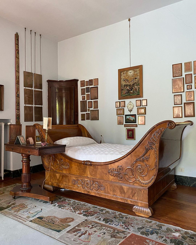 A good night's sleep in this bed would fix me