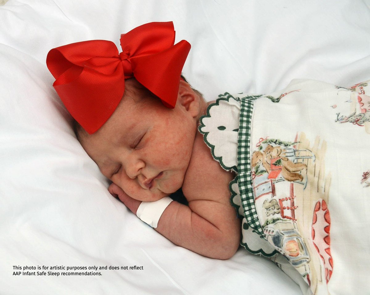 BaptistHealthJx's tweet photo. CHRISTMAS DELIVERIES! 🎁🍼 Santa made some extra stops at our labor and delivery units on Christmas Day - say hello to Ella, born at #BaptistJax, Mason, born at #BaptistClay and Marina, born at #BaptistBeaches.
Merry Christmas and congratulations to these sweet families! We can't think of a happier day to welcome #BaptistBabies into the world. 💙🎄