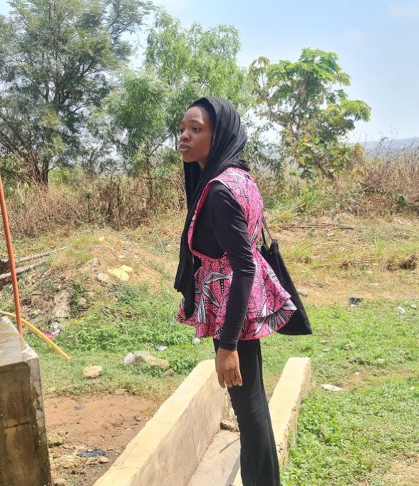 this one too go say if i no get car she no fit dey with me💔