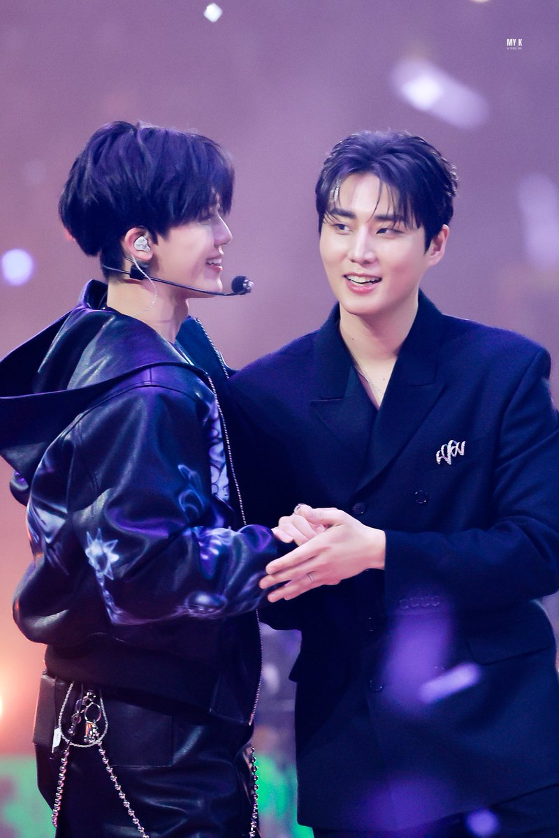 my_youngk_24's tweet photo. 251225 SBS 가요대전
✨재민 + 영케이
#영케이 #데이식스 #YOUNGK #DAY6 #재민 #JAEMIN #NCT #GAYO_DAEJEON https://t.co/Jg9Utw1A7c