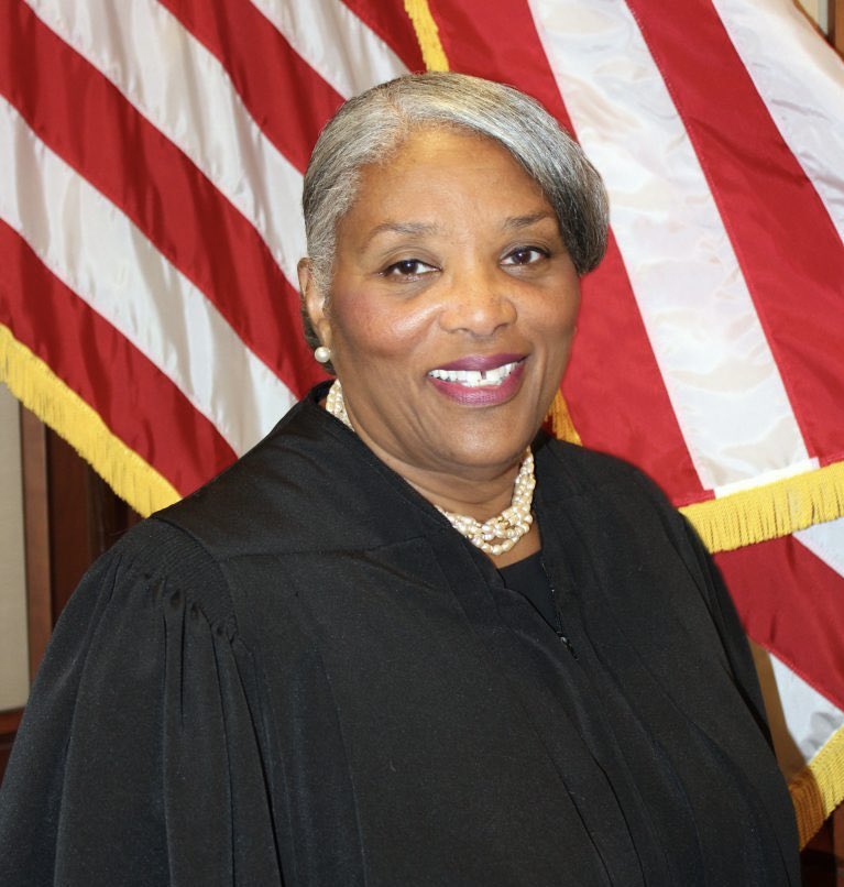 ofcrdeonjoseph's tweet image. Imagine working your entire life to get to one of the highest places in the land after all your studying, sleepless nights, climbing the ladder of success. And your most notable moment is BLOCKING the stoppage of dangerous food dyes that hurt kids because instead of doing your…