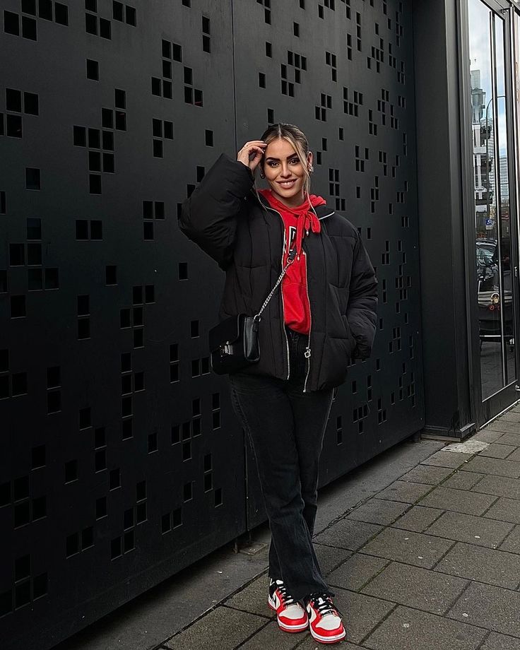 Savannah Saja parody tweet media