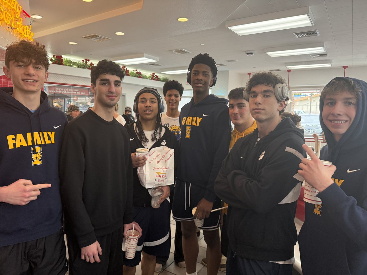 Saint Ignatius Basketball tweet media