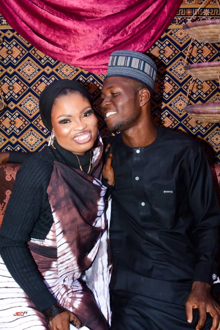 justeventsonlin's tweet image. Forever begins with this moment 

The henna party of Abdullahi Shafau Bisola, wife-to-be of Abubakar Sakariyah Salman, was a unique and colourful event, marking the official commencement of their wedding celebrations.

#Henna #Ilorin #wedding #photo #love