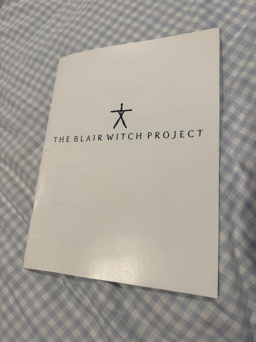 C05M1C57R4N63R's tweet image. my dad found an original 1999 press packet for the blair witch project in the attic