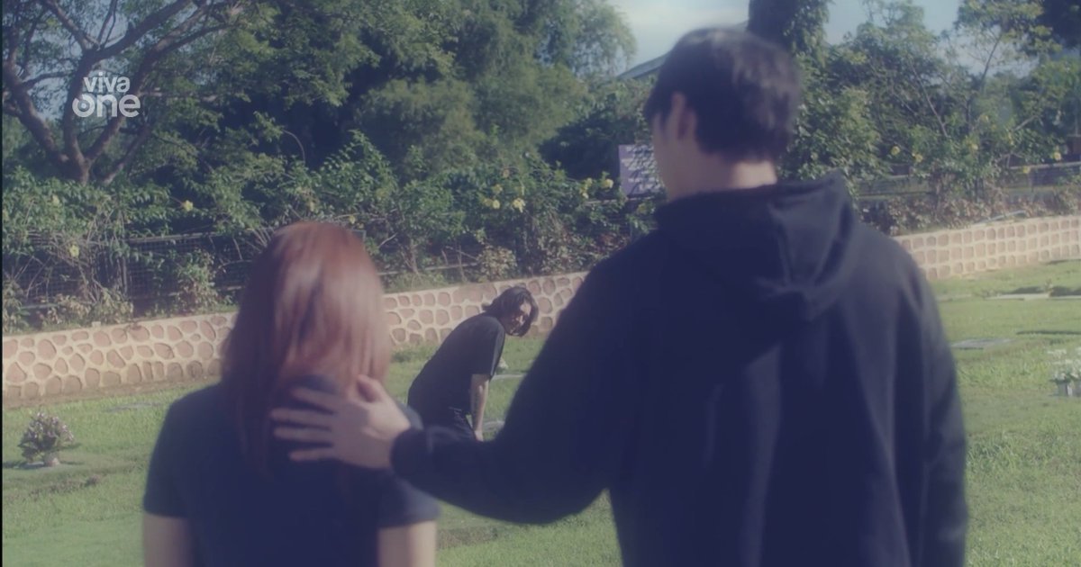 GSOT EP 11:

Ended up finishing the episode for more than an hour cuz RIP my replay button 😭

The opening scene, idk how many times I replayed bc it was freaking cute plsss (the way B spun around &amp; W mimicked what she did after + B’s cute stomps huhu)

The burst out scene—