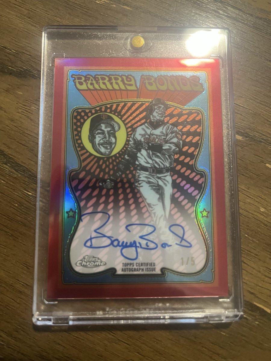 syanez33's tweet photo. Pulled a barry bonds 2025 mlb topps chrome ultra violet auto all stars 1/5 red foil out of a hobby box. Anyone know the estimated value of comp cards?
@CoachDuggs https://t.co/gW3ImD092Y