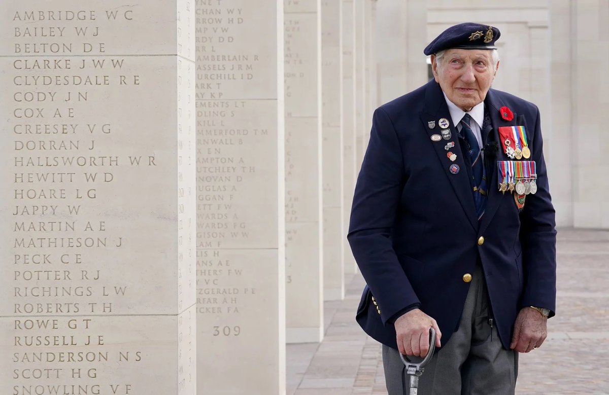 HistoryArcs's tweet photo. 🇬🇧 101-year-old British World War 2 veteran regrets fighting. Says the victory over the Germans was a ‘waste of time’. 

“This country has gone downhill." https://t.co/LnAMCWL5JO