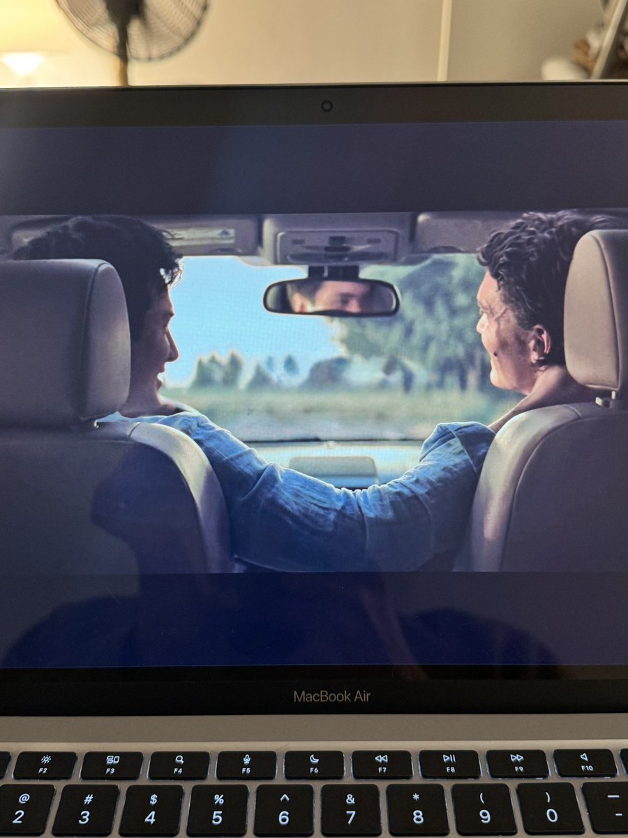 ArchieCorpin's tweet image. I will need 5 business days to emotionally recover because everything about this ending was just… beautiful 🫨

#heatedrivalry