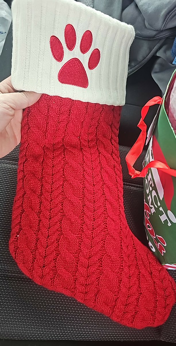 So someone I've been spending each week with got me and my cats some gifts. I got her some as well. Can't wait to give this and items inside to my two cats.