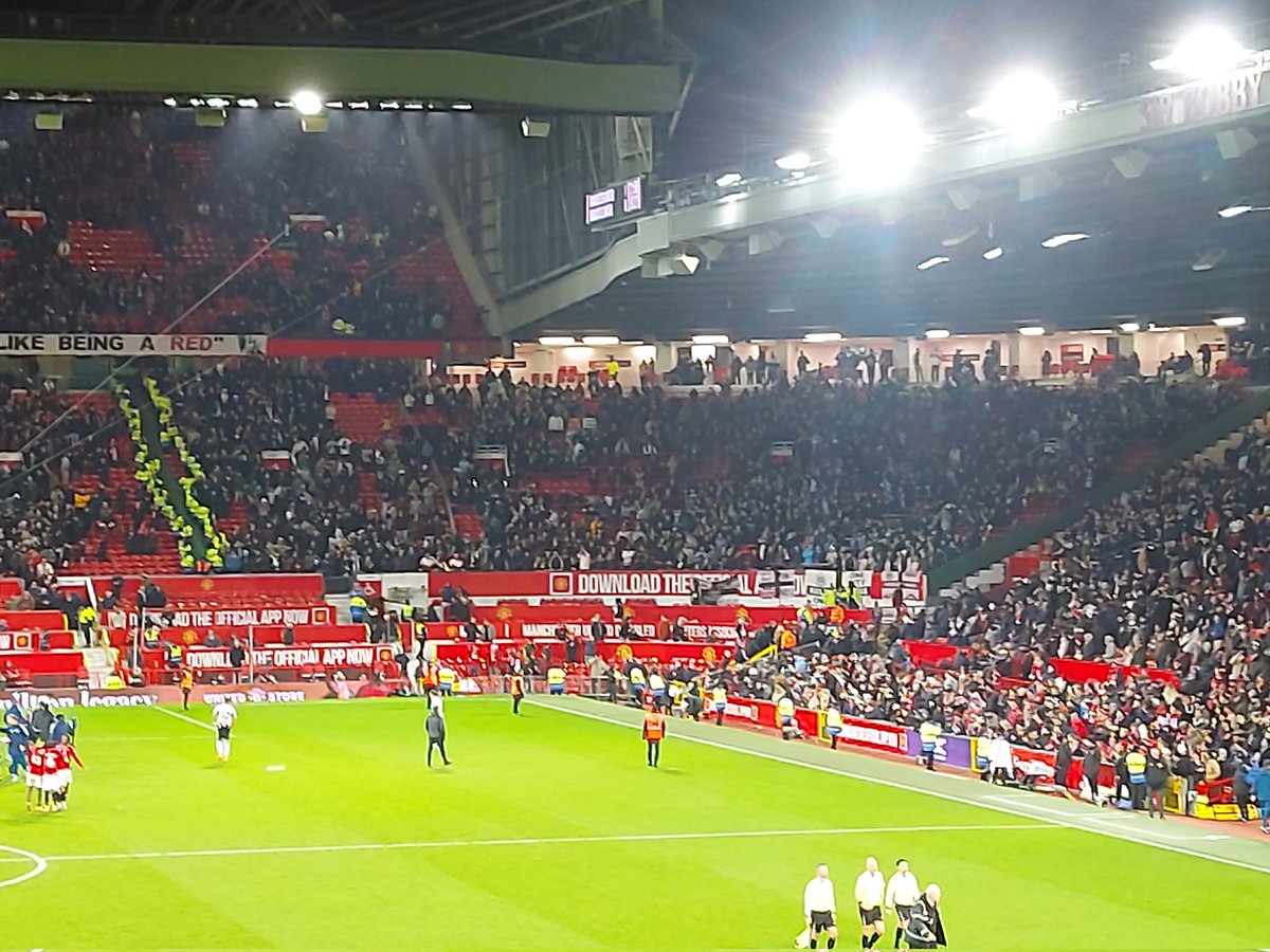 Sam281900's tweet image. The epitome of a small club that thinks they're big.