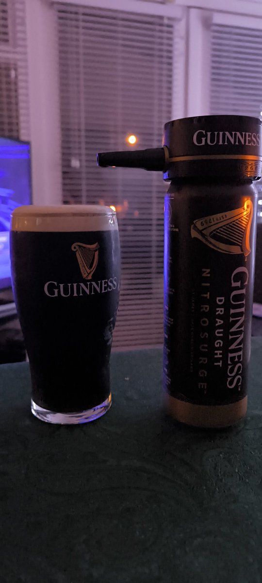 PaulOBrien10's tweet photo. Time for a #StStephensDay #Nitrosurge  🍻🍻 https://t.co/GXRL5vR31h