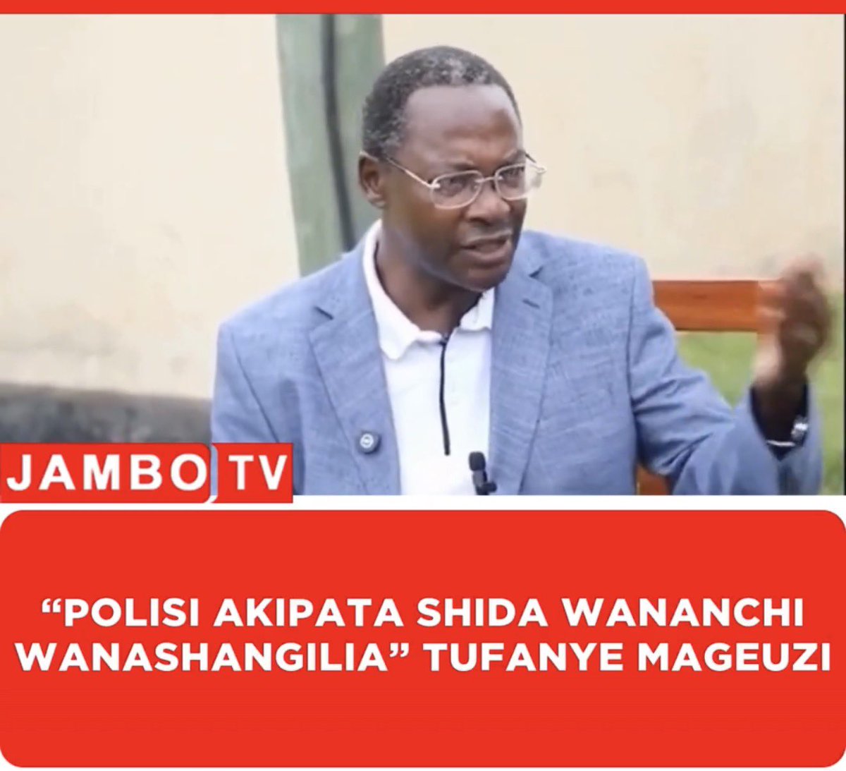 Sativa255's tweet photo. SIMBA CHAWENE anasema “polisi wakipata AJALI WANANCHI WANASHANGILIA” mzee sio tuu kushangilia sisi wengine ni sherehe mbuzi anadondoka kama shukrani kwa KIDOGO anachotupa Mungu wetu.

Hawa WAPUMBAVU (polisi)  wamekuwa wakipiga watu nje ya MAHAKAMA, wanateka watu wanaoenda MAHAKAMANI na kuenda kuwatesa na kuwatupa maporini huko na mnataka WAKIPATA AJALI TUUMIE?

Hawa polisi wamekuwa wakiuwa wananchi na ushahidi upo wazi oktoba 29 walizima mtandao na KUUWA WATU majumbani kwao zaidi ya ELFU KUMI unataka wakipata AJALI TUUMIE?

Na hii sio kwa POLISI TUU HATA WEWE CHAWENE UKIFA tutafurahia vibaya mno. Salamu hizi zifikie WAPUMBAVU WOTE wanufaika wa utawala wa DAMU hii chuki haiishi leo wala kesho. Mtavuna mlichopanda.

TUTAKUWEPO🫵🏾😎