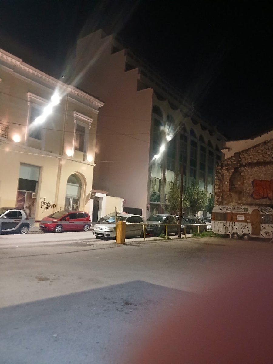 ormit's tweet image. -θελω molchat doma
-εχουμε molchat doma σπιτι
-οι molchat doma σπιτι