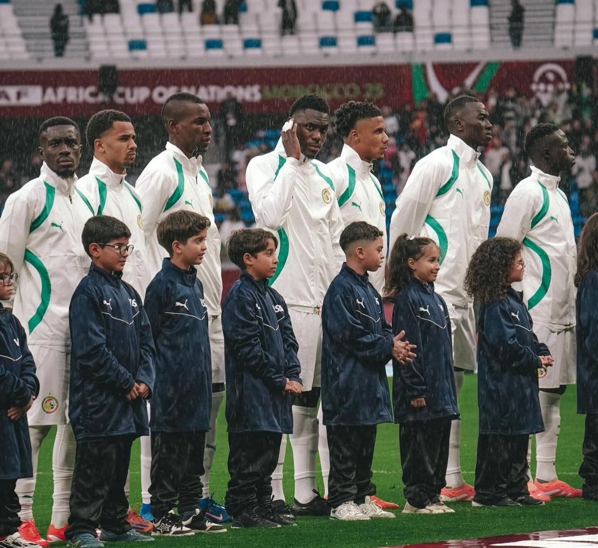 Qu’Allah nous accorde une belle victoire demain... Inshallah !!! 🤲🏾 

#Sénégalrek 🇸🇳🦁✌🏾