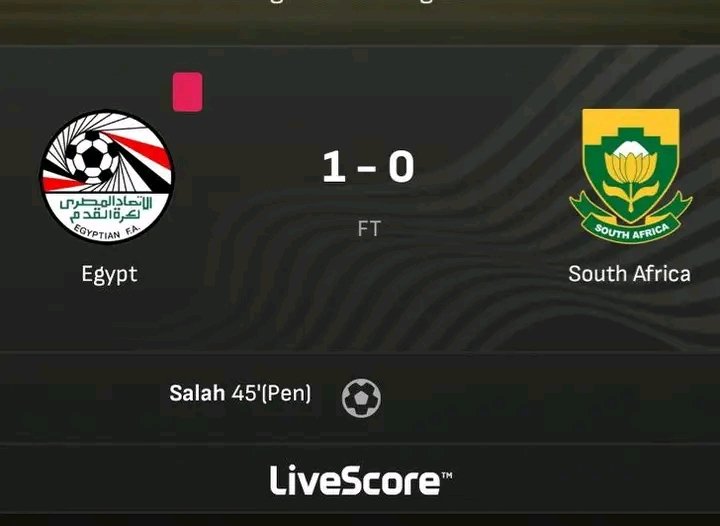 Somotech3's tweet photo. Bafana bafana my people una try the 6 short on target was hot, but the pharaoh boys, they goalkeeper said no it can't happen, after one man down, he say bafana boys can't do more than the 6 short on target 🤣🤣🤣🤣 I just dey laugh bafana people make una no mind me oo https://t.co/9omV0iwno8