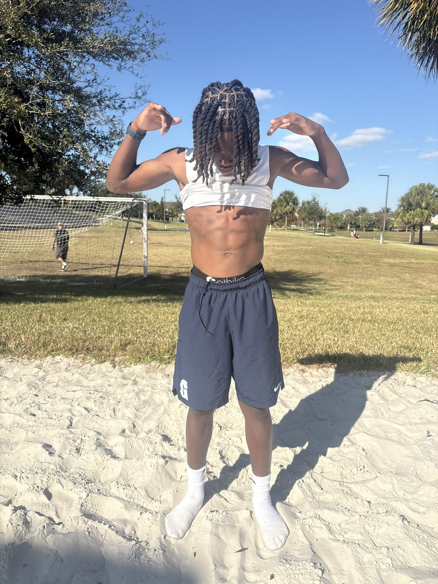 jamarquisreid3's tweet image. NO DAYS OFF !!😤 #nodaysoff #footballwork #Training #d1football #top100 #athlete