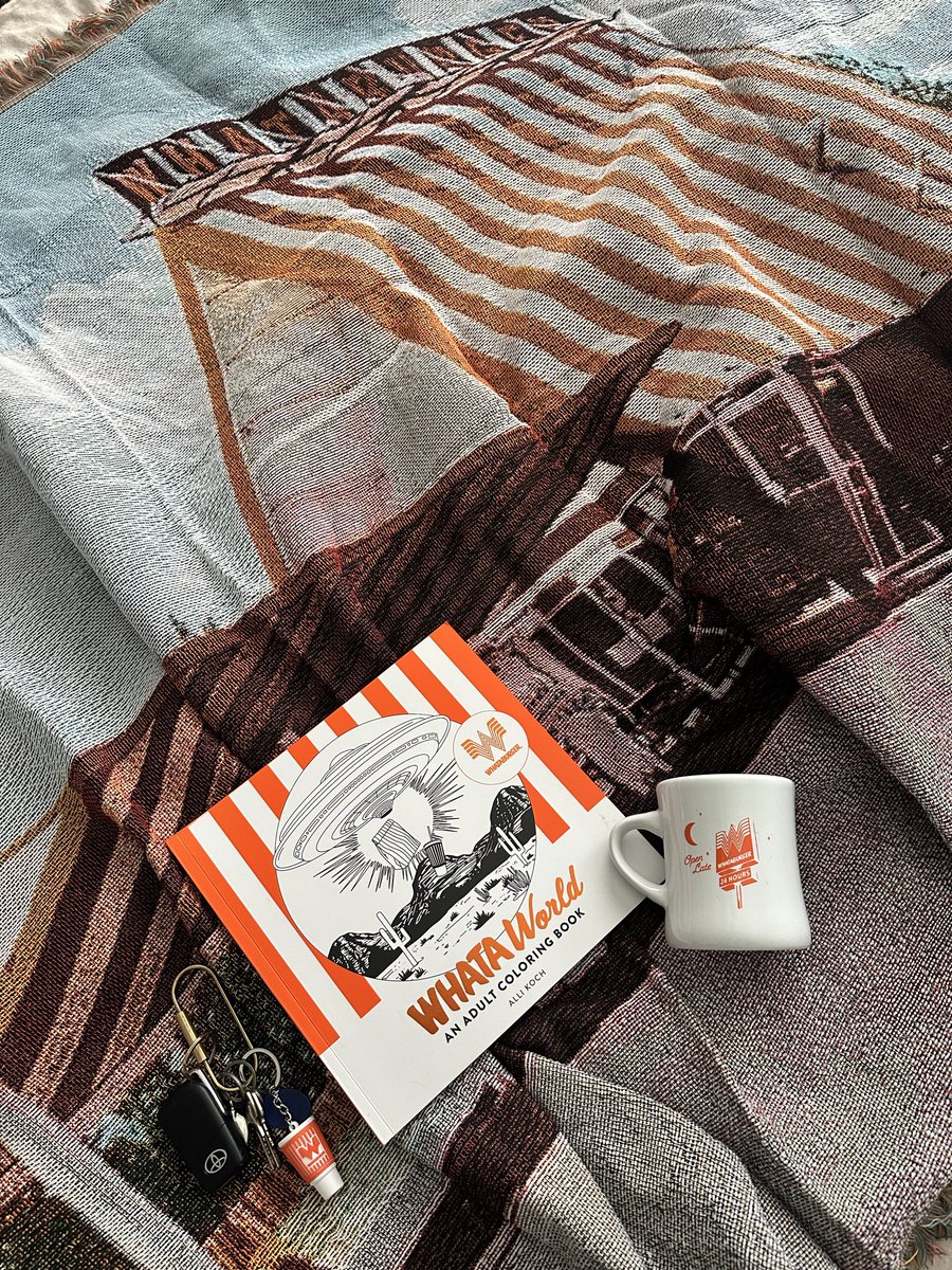 haileycolleen's tweet photo. to be known is to be loved 🧡 @Whataburger https://t.co/4gOwAPJ7ts