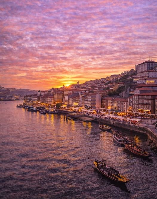 Beautiful #Porto 
Boa noite/Good night! ✨