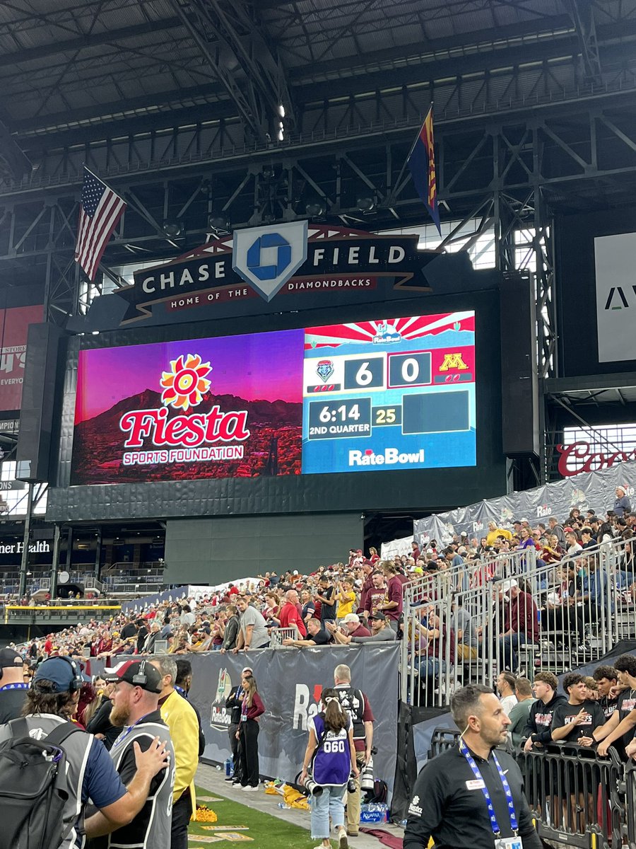 DevJTV's tweet image. New Mexico kicks another field goal after forcing a turnover on downs. 6:14 left in the half