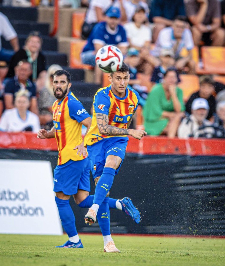 Solo Valencia CF tweet media