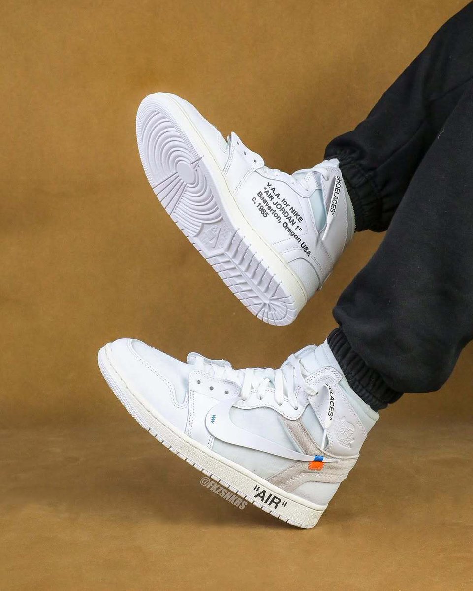 JustFreshKicks tweet media