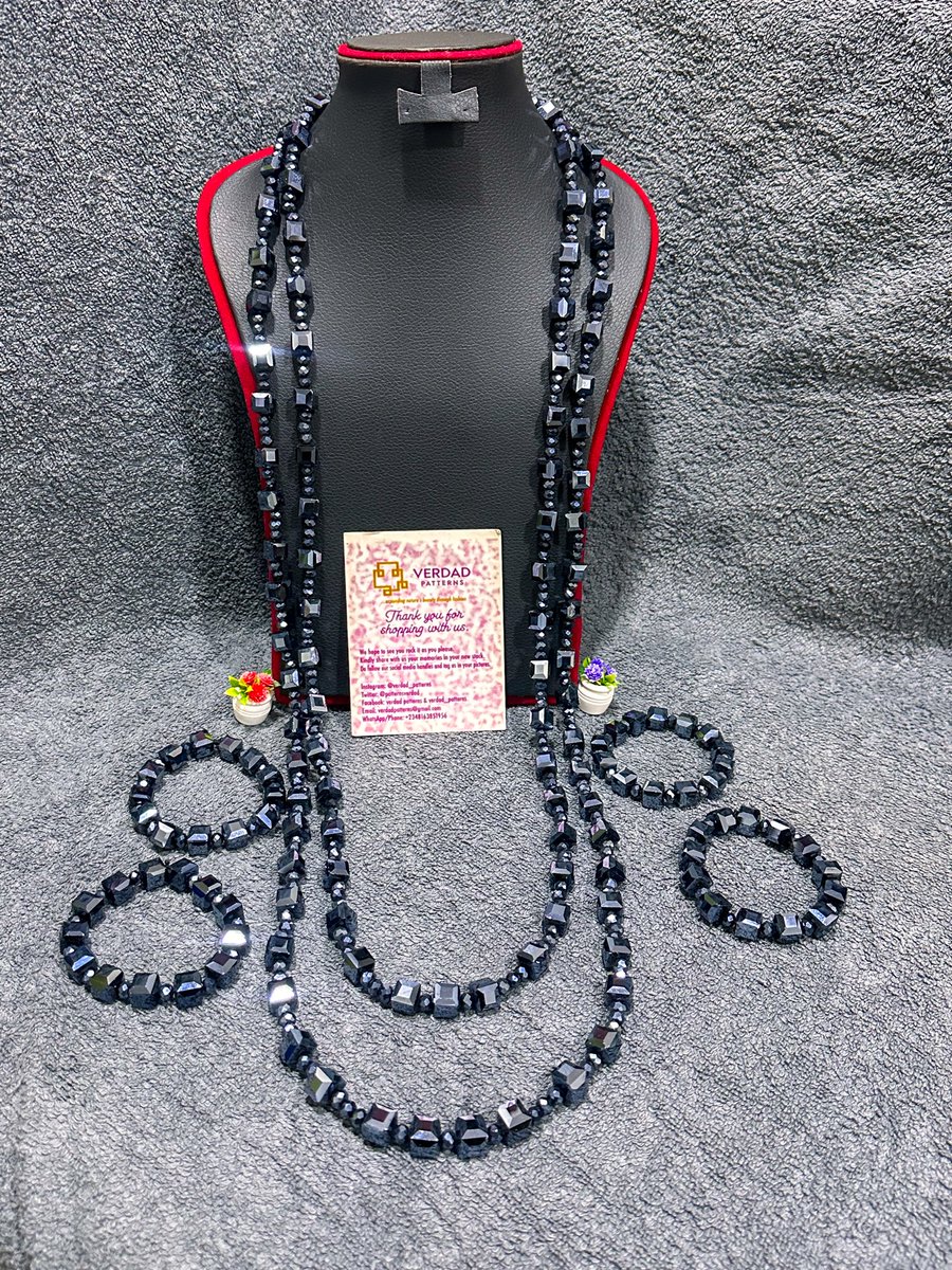 VerdadPatterns's tweet image. Blue Black Cube Beaded Necklace for men 
Perfect for that Traditional look
Get yours today 
.
To order: Call / WhatsApp: 08163851956 or send us a DM
.
#cubebeadnecklace #asoebinecklace #longnecklaceformen #mensjewelry #beadnecklace longcubeadnecklace longnecklace necklaceformen