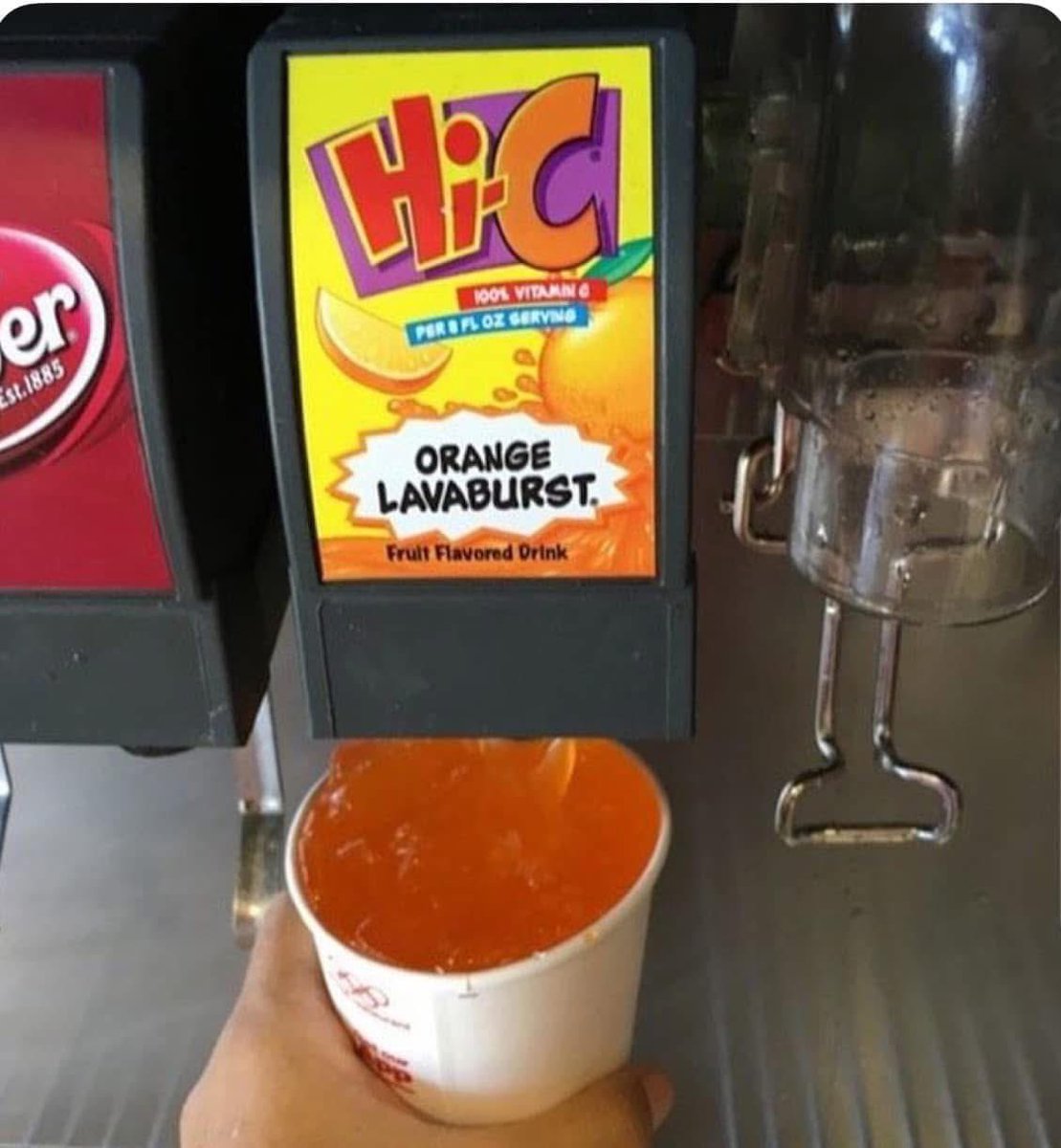 layxsnv's tweet image. Me everytime I go to McDonald’s🤣🤣😭😭😭