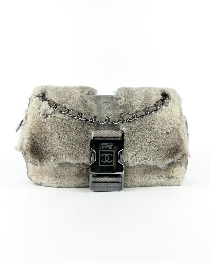 this chanel bag so fab