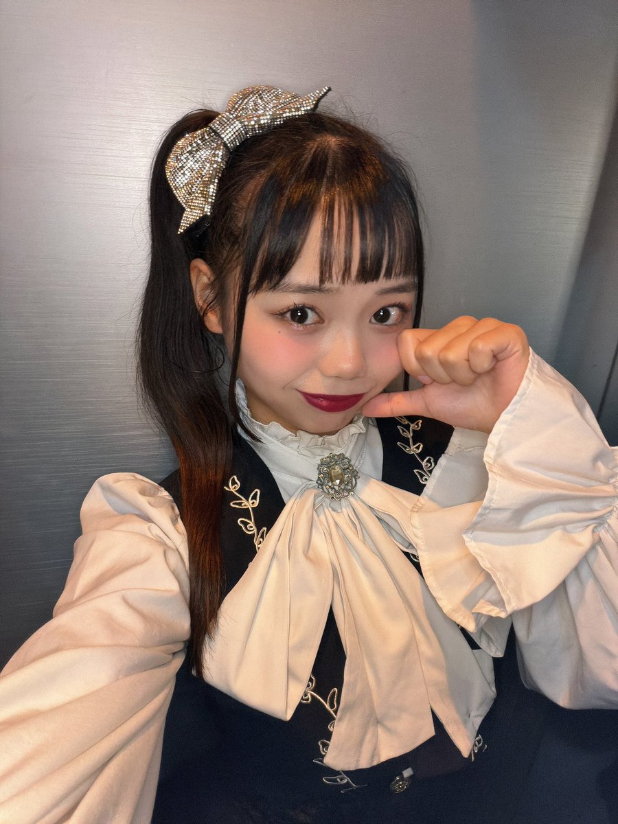 ももちゃむ【プロフ必読希望❁即購入不可】 エルモ ・ ・ #双子 #code #自己満すたぐらむ