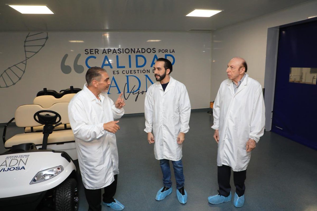 Este viernes murió Víctor Jorge Saca, empresario salvadoreño y fundador de Laboratorios Vijosa, a los 84 años de edad, reconocido por ser un referente de la industria farmacéutica del país y por impulsar la proyección internacional de productos nacionales.