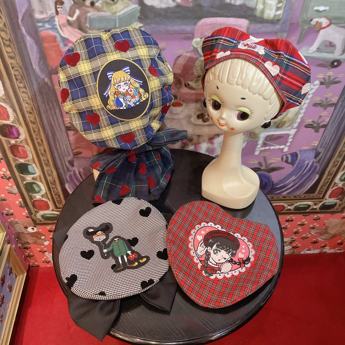 ❣️OPEN❣️ ✨オススメベレー帽✨ ベレー帽にワッペンやリボンが