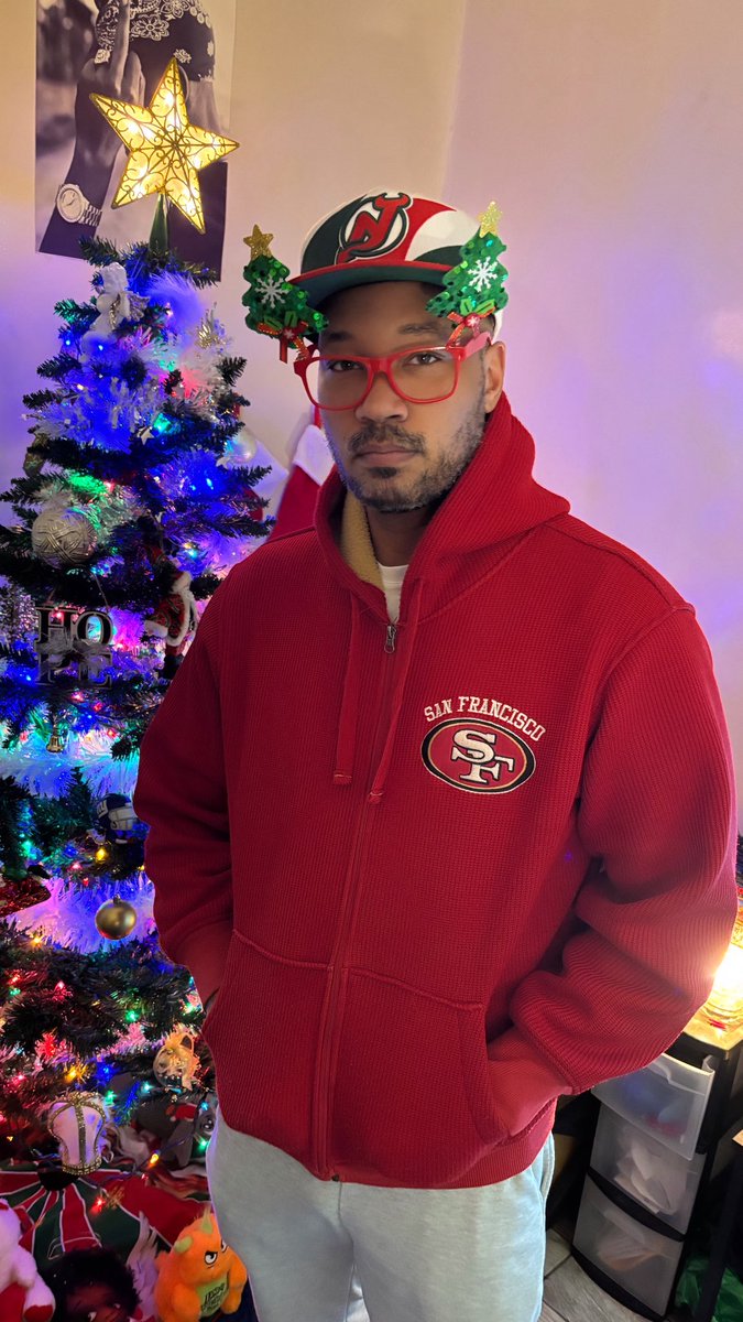 My peace &amp; my joy are the most precious things in my life &amp; I’m choosing to protect them above all else. Wishing everyone a Merry Christmas filled with love, light, &amp; real happiness! 🎄❤️