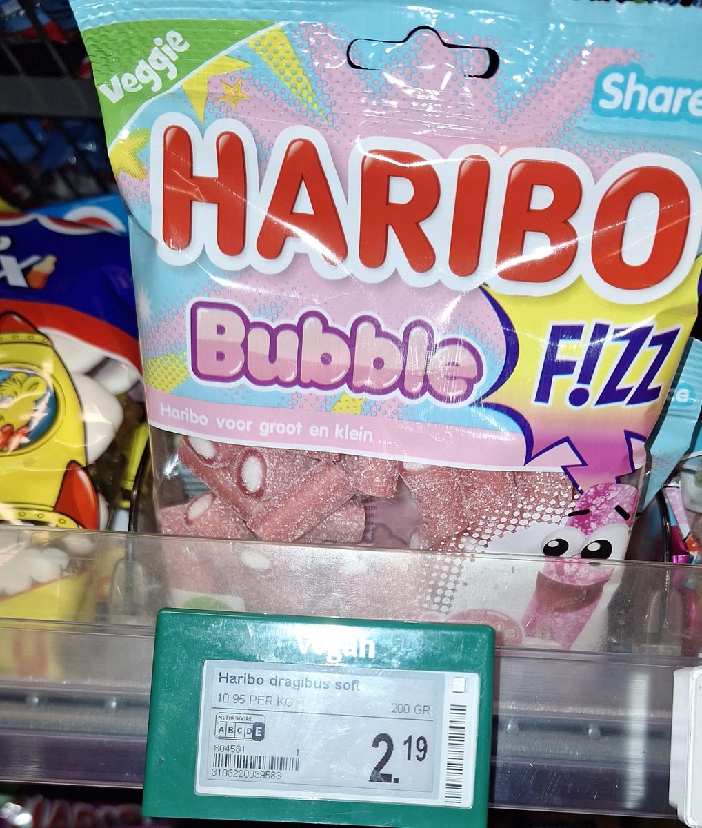 FoxskaminerY's tweet photo. @jessqtxo Haribo bubble fizz. https://t.co/SklbfKZ0Ce