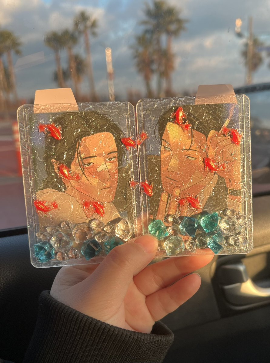 주말 출근 레쓰고!!😫 다들 즐거운 주말 보내세요🖤🩶