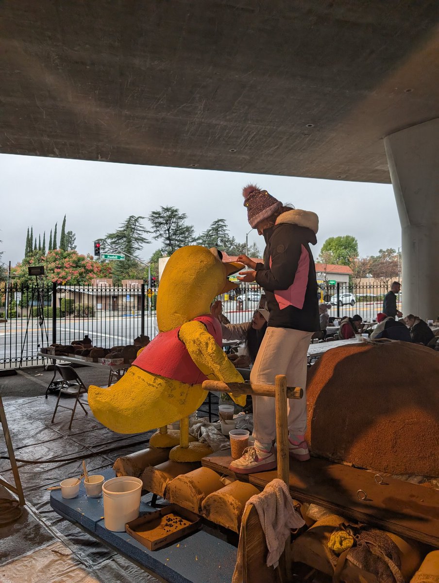 The first day of Deco Week is underway. We are so grateful for all of the volunteers who braved the storm to join us. #RoseParade